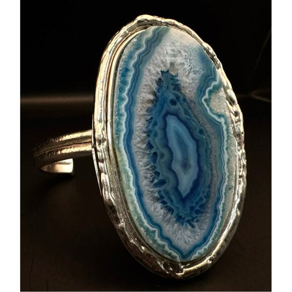 Blue Agate Slice Cuff Silver-tone Bracelet - Picture 5 of 7